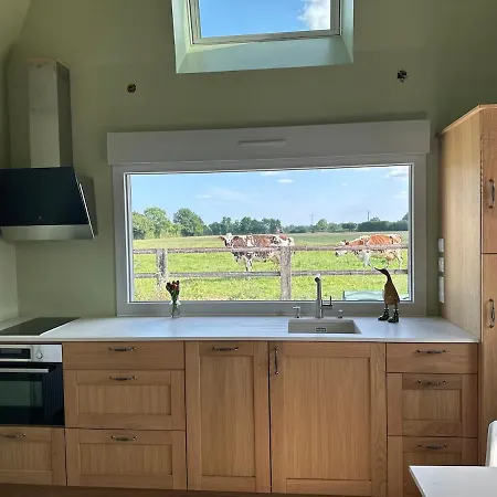 La Maison Poulette بيت للعطل Ticheville